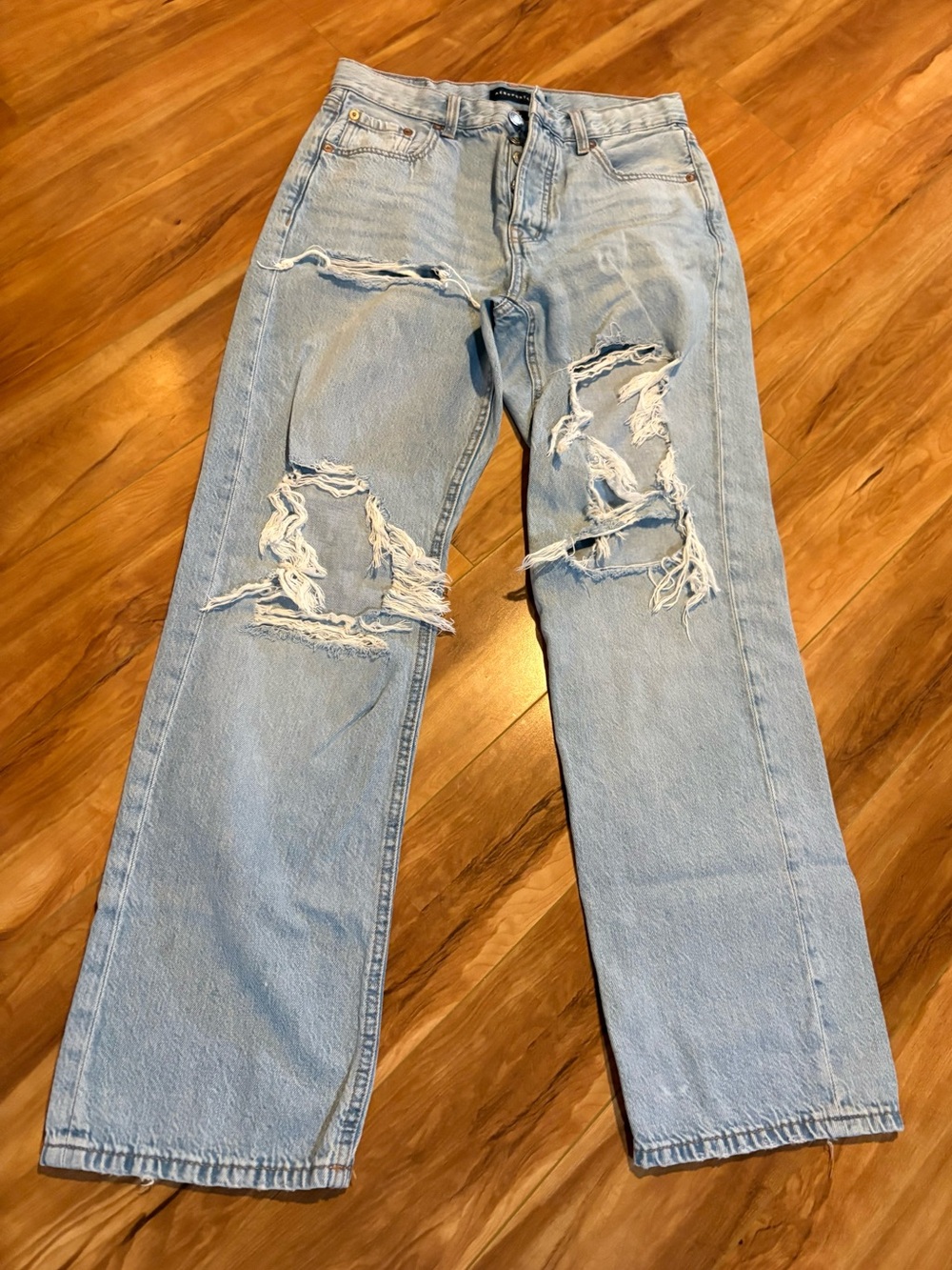 Aeropostale 90s Baggy Distressed Wide-Leg Jeans